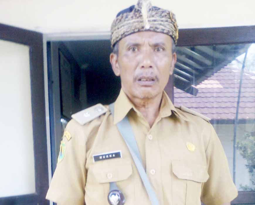 Kades Wargaluyu Sebut, Terlambatnya Pelaksanaan Pekerjaan Diketahui Atasan dan Hampir Rampung, Camat Minta Masyarakat Bersabar