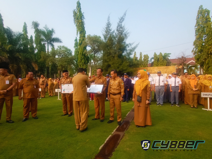 Kelurahan Rawa Arum Raih Penghargaan Kelurahan Layak Anak 2025