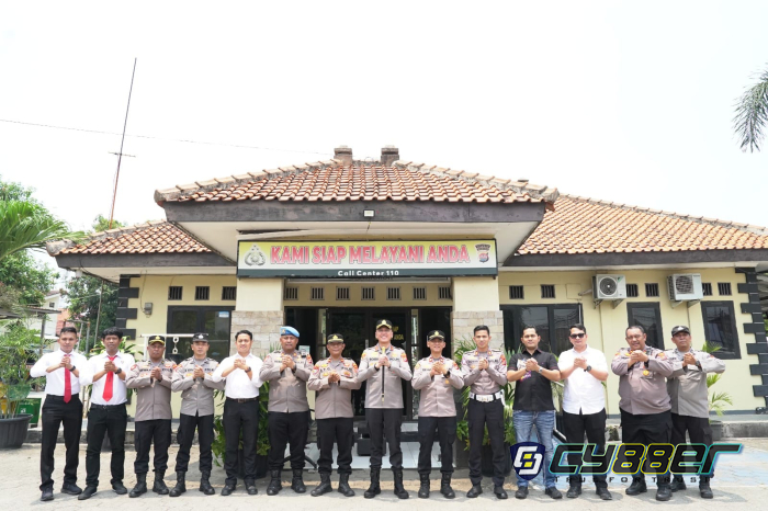 Kapolres Cilegon Tekankan Polsek Tangguh dan Pelayanan Humanis Saat Kunjungan Kerja ke Polsek Cibeber