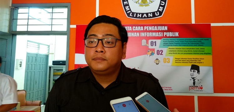 11.120 Data Dukungan Ganda Ditemukan, KPU Kota Blitar Diminta Cermat