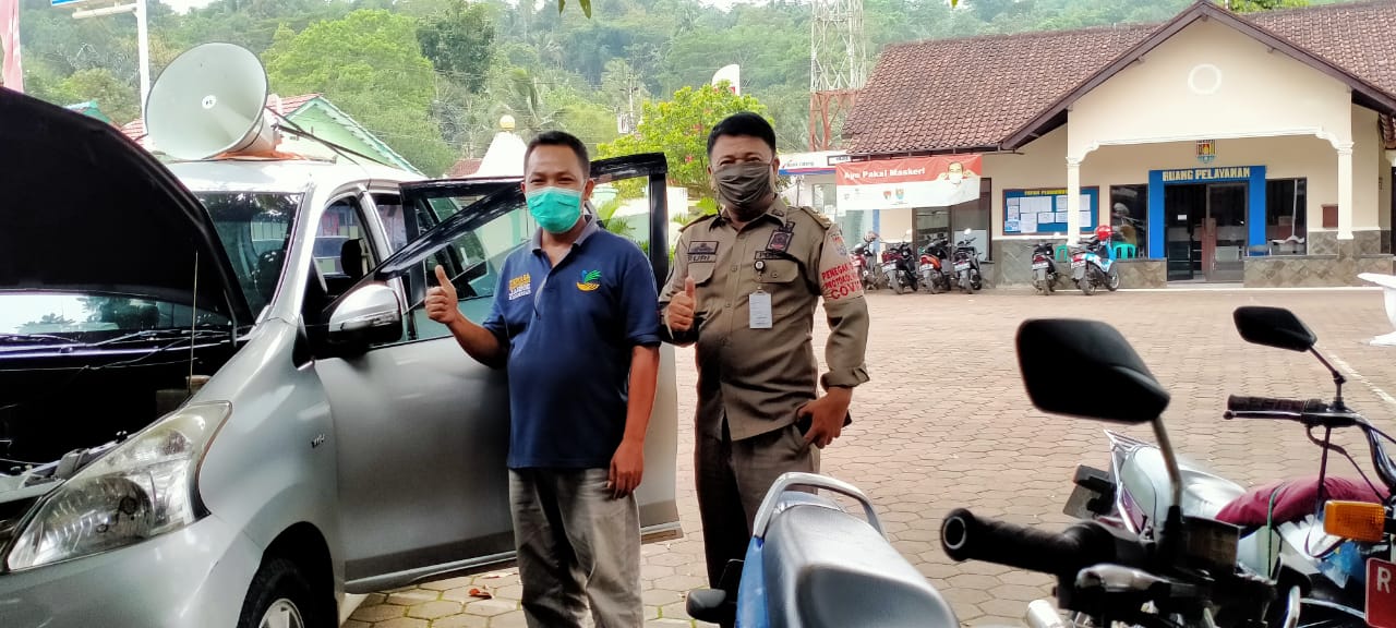 Gugus Tugas Covid-19 Kecamatan Dayeuhluhur Melaksanakan Woro-woro