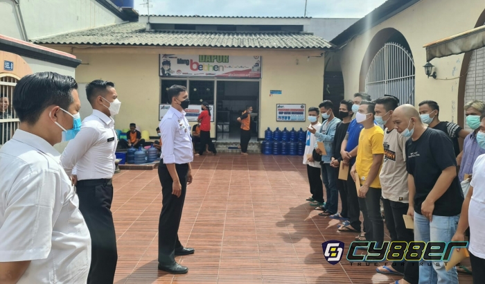 Sebanyak 17 Warga Binaan Rutan Kelas IIB Serang Jalani Program Asimilasi di Rumah