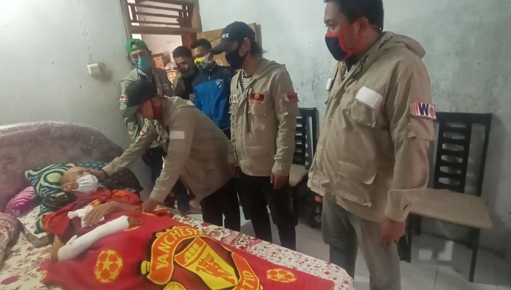 IWO Tegal Begitu Peduli Dengan Wartawan Senior 