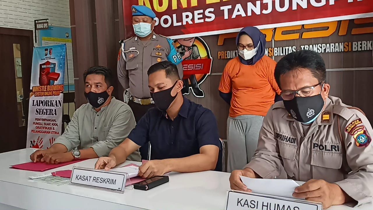 Imingi Masuk IPDN Jalur Belakang, Vina Dijerat Kasus Penipuan