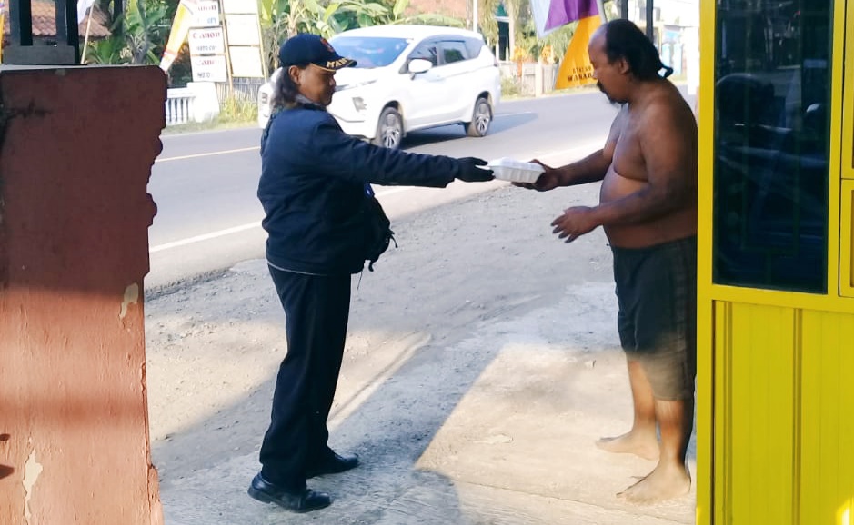 Dengan Sering Bersedekah Selalu Banyak Mendapatkan Keajaiban Dan Pertolongan yang Tak Terduga.