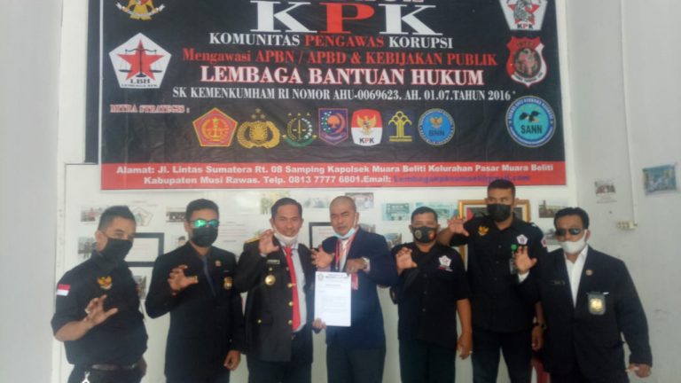 Pengukuhan LBH L-KPK Sumsel Periode 2021-2023