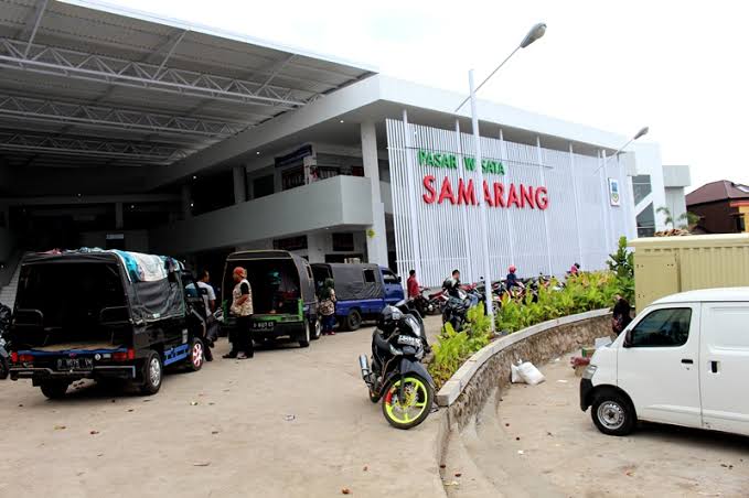 Carut Marut Pasar Samarang Garut, PKL Ilegal Setor Illegal?