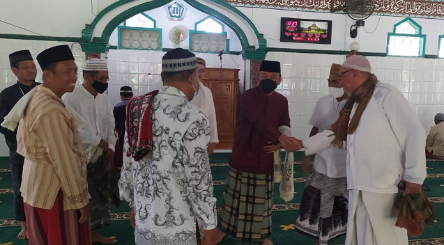 Wakil Walikota Tegal M Jumadi Shalat Jumat Bersama di Masjid Baitul Hikmah