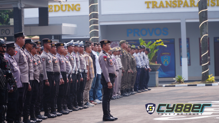 Polres Bogor Gelar Apel Kesiapsiagaan Pengamanan Penyekatan Jelang Dua Tahun Pemerintahan Prabowo-Gibran