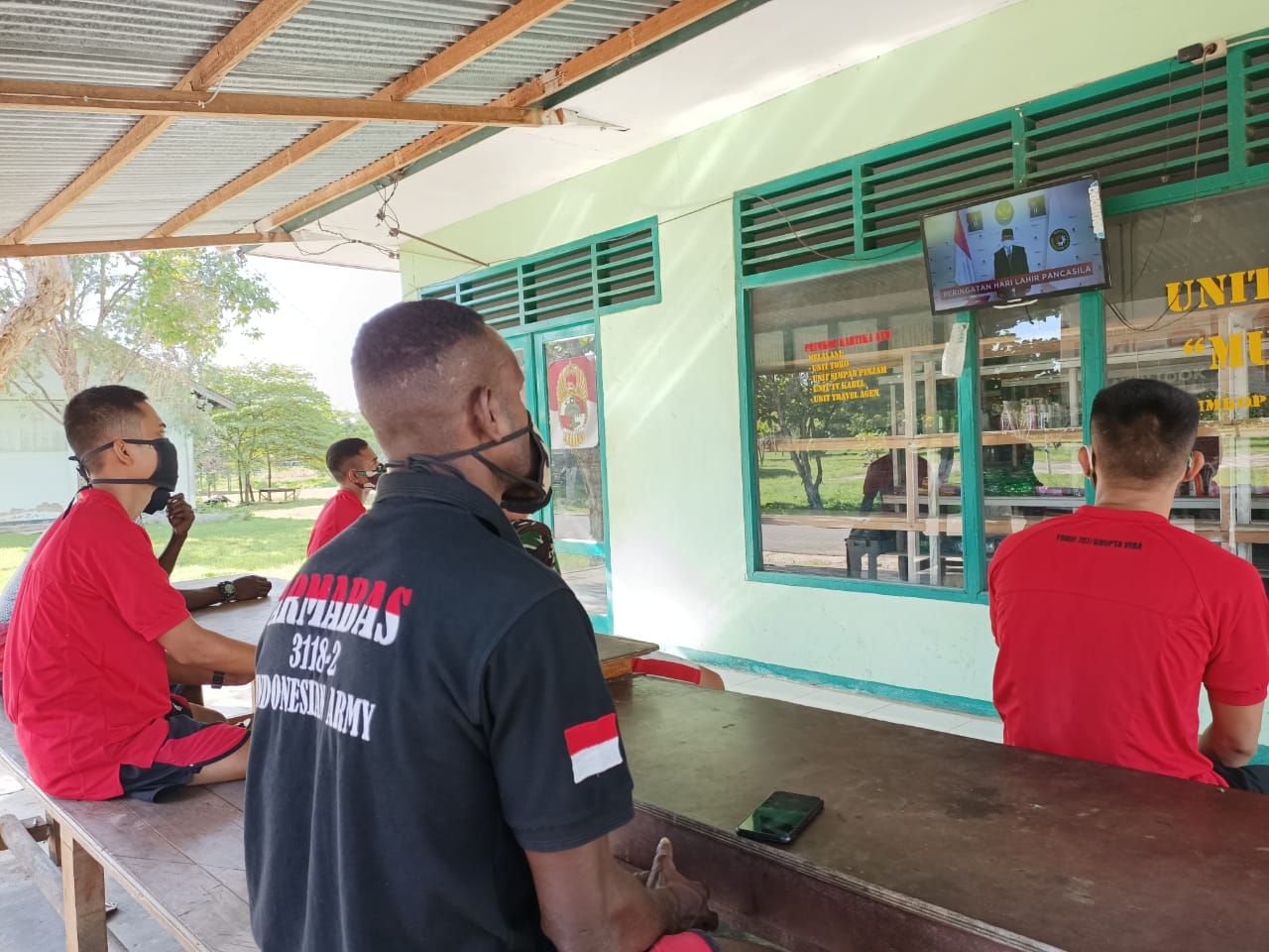 Peringati Hari Lahir Pancasila, Jajaran Korem Merauke Nonton Live Pidato Kenegaraan Presiden RI