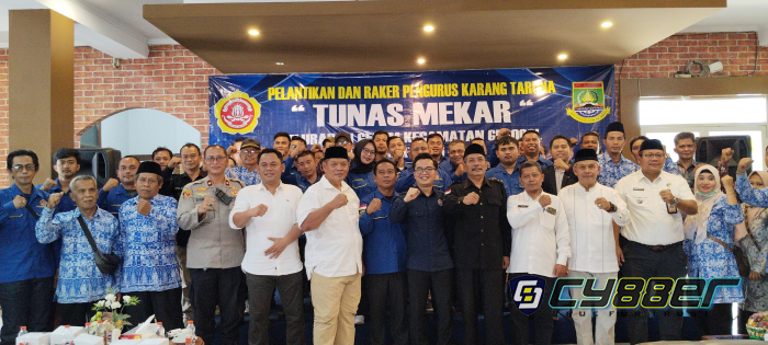 Pelantikan Karang Taruna Tunas Mekar Gerem, H. Sahruji Soroti Peran Pemuda dan Sinergi dengan Industri