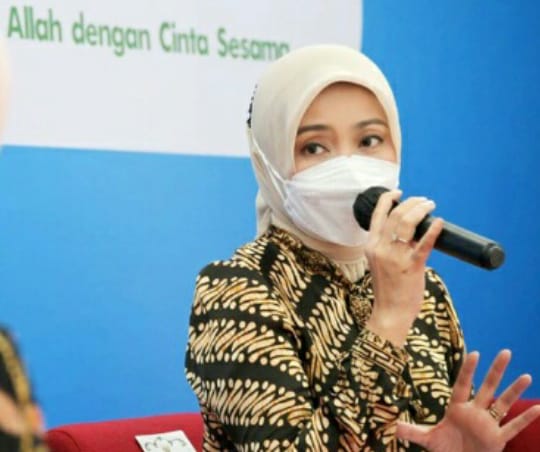 Atalia Praratya, Istri Gubernur Jabar Positif Covid-19