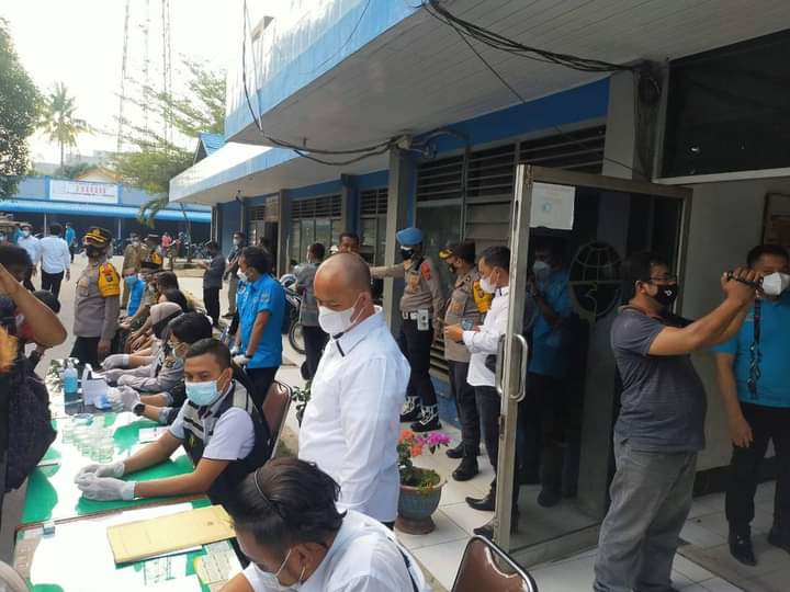 Kapolres Labuhan Batu Lakukan Pengecekan Pos Penyekatan