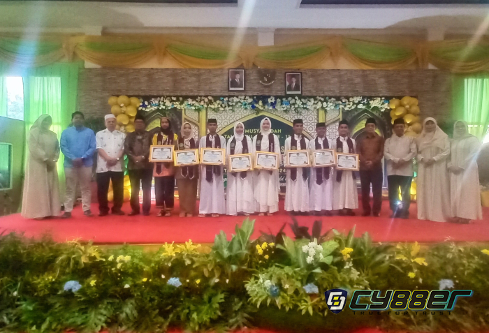 MAN 2 Kota Cilegon Gelar Musyahadah Tahfidzul Qur’an dan Panggung Kreasi Santri Tahun Ajaran 2024/2025