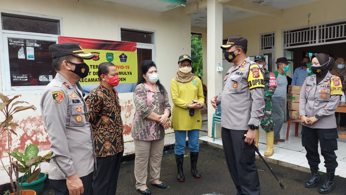 Pengecekan Posko Covid-19 Tingkat Desa Dalam PPKM Skala Mikro di Wilkum Polres Subang Polda Jabar