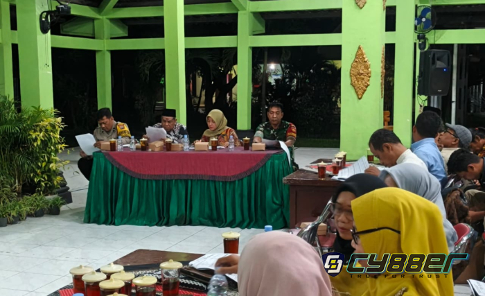 Babinsa Kemudo Hadiri Musdes LPJ BUMDes Tahun Buku 2025