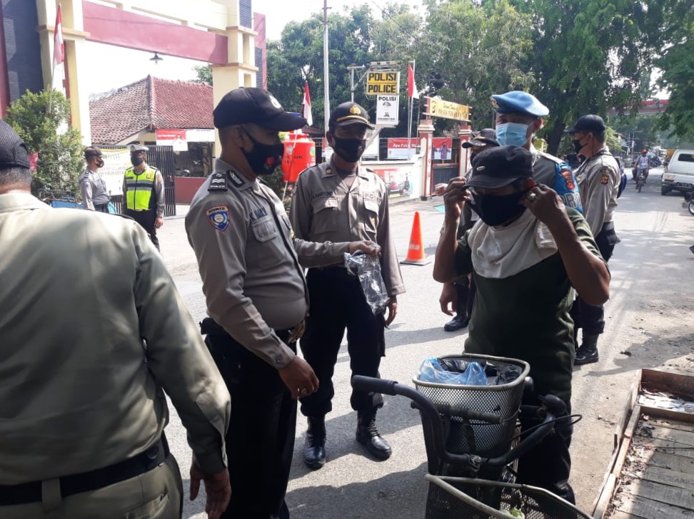 Ops Yustisi Kembali Digelar 3 Pilar di Depan Mapolsek Indramayu Polres Indramayu Polda Jabar