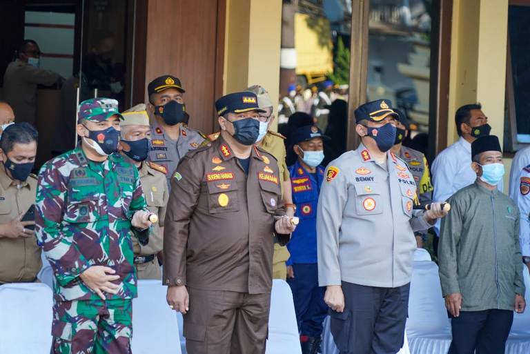 Apel Gelar Persiapan Pengamanan Pilkades Serentak Tahun 2021, Polres Garut Libatkan 2/3 Personil