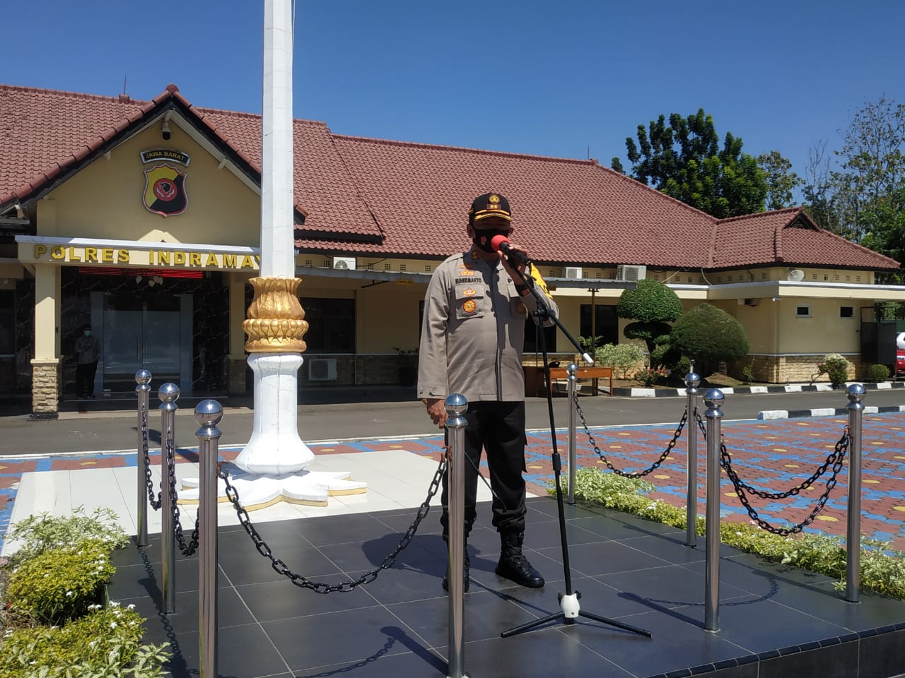 Kapolres Indramayu Pimpin Apel Kesiapan Keamanan Pendaftaran Cabub dan Cawabub Indramayu