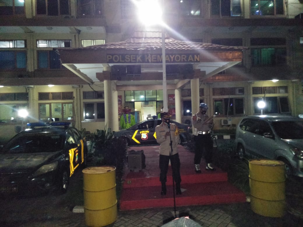 Cipkon Polsek Kemayoran Himbau Warga Patuhi Prokes Covid-19