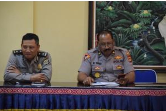 Rapat  Pelayanan Publik Langsung Dipimpim Wakapolres Diwilayah Bebas Dari Korupsi