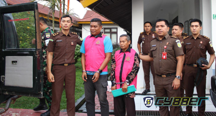 Kejari Inhu Tetapkan Dua Tersangka Tindak Pidana Korupsi Penerbitan SHM 1.7 Miliar Uang Negara Raib. 