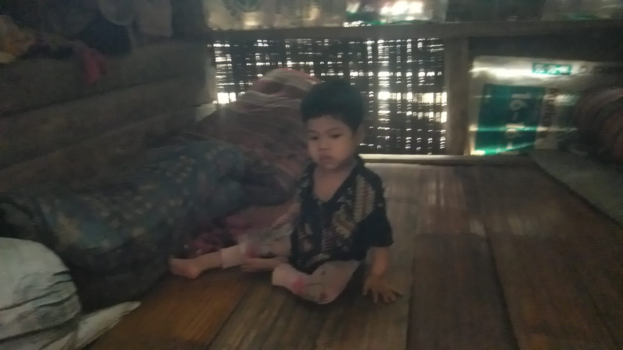 Ibu dan Anak Cacat Tinggal di RTLH, Benarkah Fakir Miskin Dipelihara Oleh Negara?