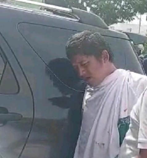 Kelabuhi Petugas, Pencuri di Pekanbaru Kenakan Daster dan Hijab Nenek