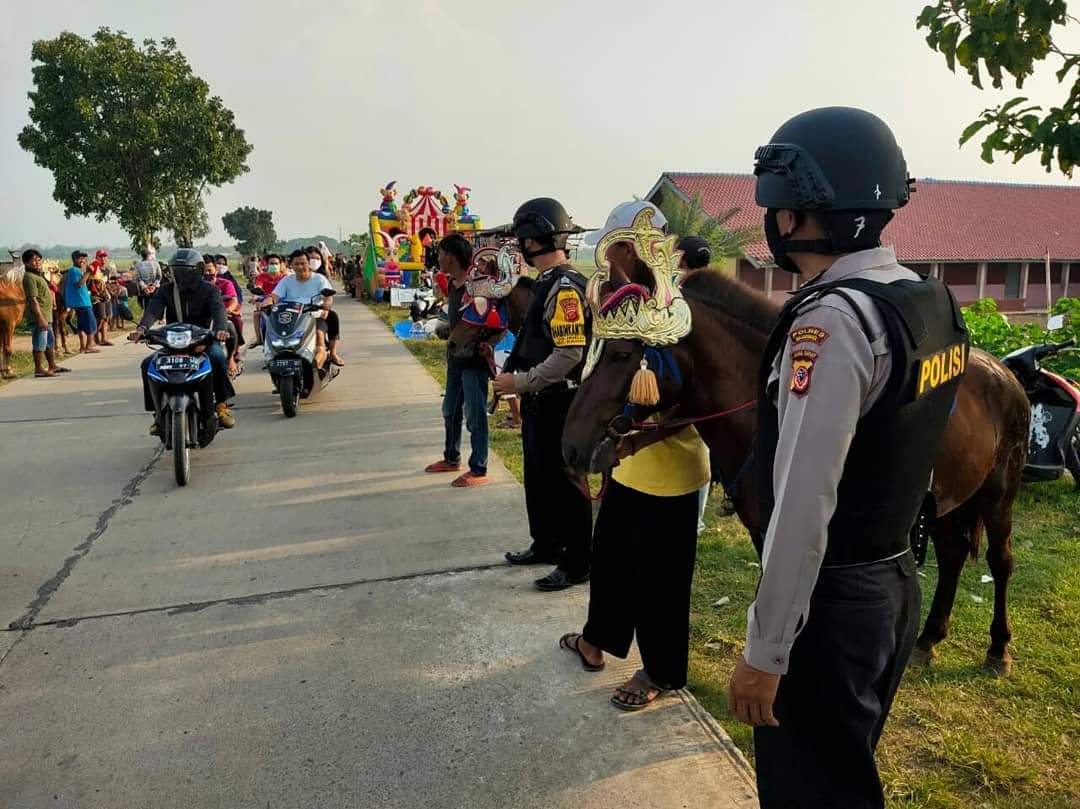 Patroli Prokes di Bulan Suci Ramadhan, Personil Polres Majalengka Sasar Warga Berkerumun