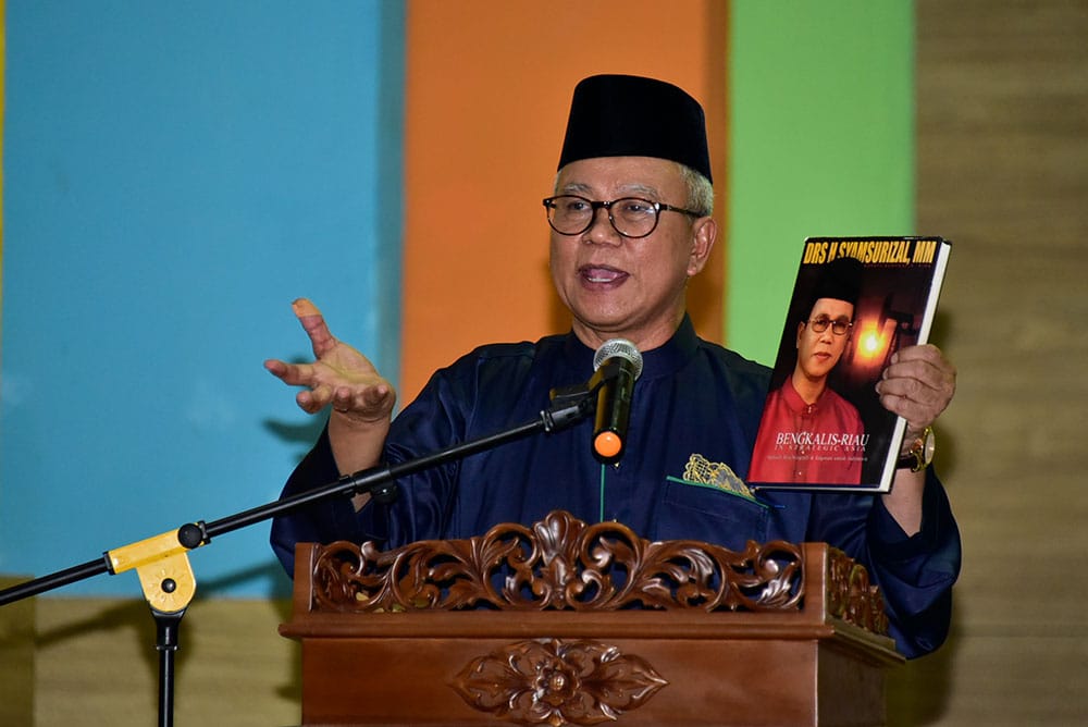 Drs. H. Syamsurizal MM Sosok Ideal Pimpin IKA Unri 20021 -2025