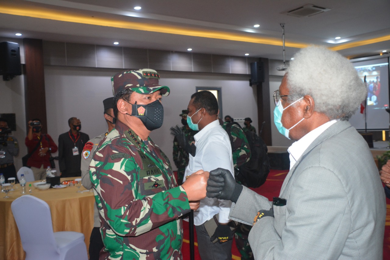Mengawali Tahun 2021, Panglima TNI dan Kapolri Berkunjung ke Papua