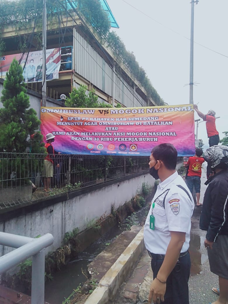 Tolak RUU Omnibus Law Sejumlah SP/SB di Sumedang Siapkan Aksi Mogok Nasional