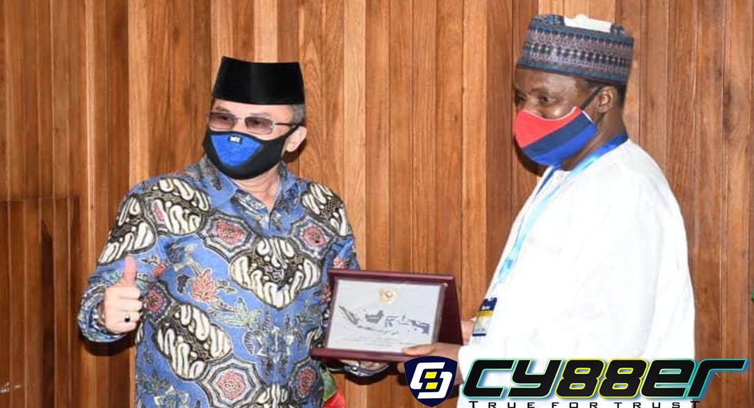 Perkuat Kerjasama Militer Pertahanan, Atase Pertahanan RI Dampingi Dubes RI-Abuja Bertemu Dengan Menhan Nigeria