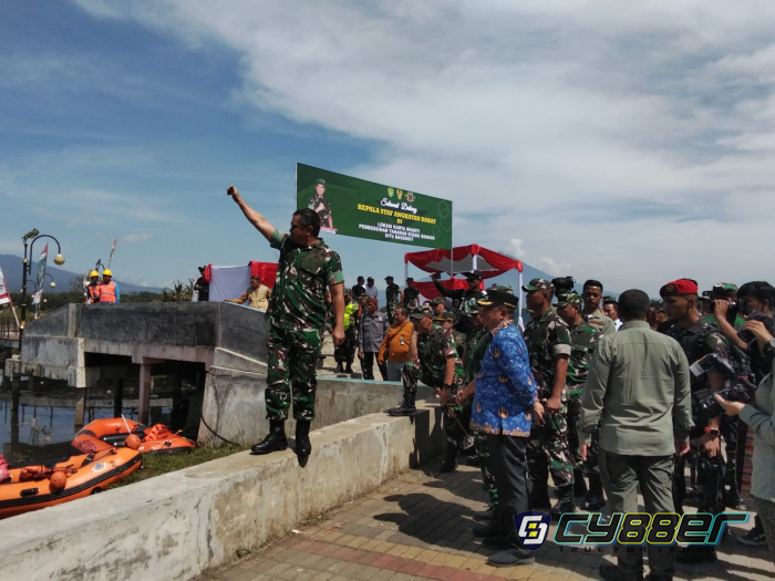 KASAD dan PANGDAM III/Siliwangi Tinjau Pembersihan Situ Bagendit Garut