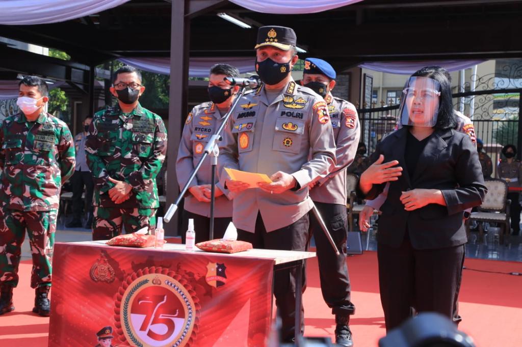 Polri Gelar Baksos Serentak se-Indonesia Jelang Hari Bhayangkara ke-75 