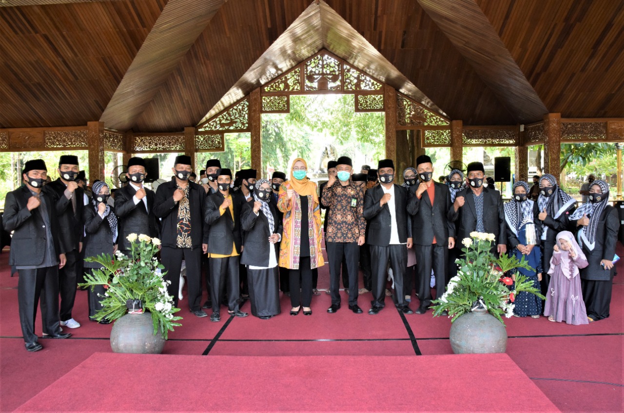 Bupati Purwakarta Lepas Kontingen Purwakarta Untuk Mengikuti MTQ ke-36 Tingkat Provinsi