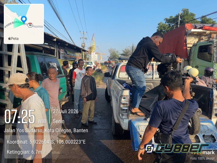 Diduga Ngebut Saat Menyalip, Honda CR-V Tabrak Motor di Merak, Siswi SMA Meninggal Dunia