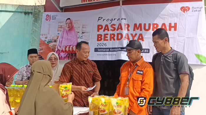 Semarak Kemerdekaan, Rumah Zakat dan Koperasi Merah Putih Gelar Pasar Murah Berdaya di Rawa Arum