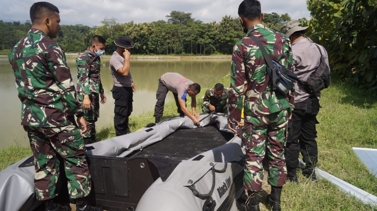 Latihan SAR Air Gabungan Brimob - Arhanudse 14, Bentuk Soliditas dan Sinergitas TNI-Polri dalam Menghadapi Bencana Alam