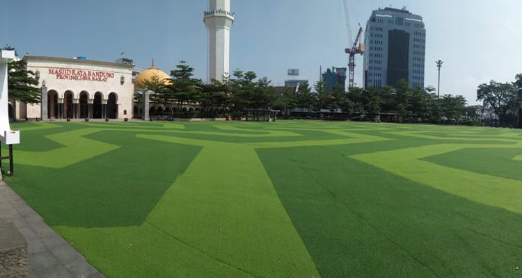 Alun-Alun Bandung Ditutup, Akibat Kota Bandung Zona Merah Covid-19