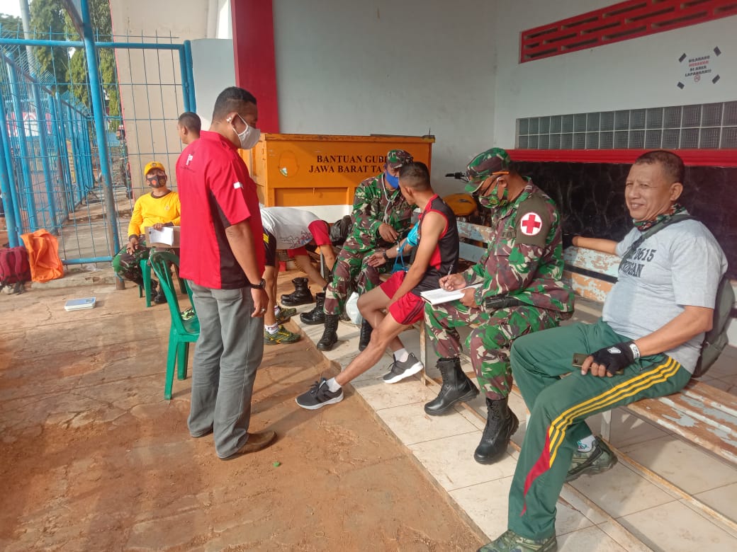 Prajurit TNI AD Kodim 0615 mengikuti Tes Kesegaran Jasmani Oleh Kajas Korem 063/SGJ