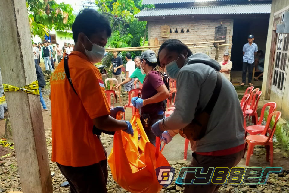 Seorang Pria di Pekon Kerta Tanggamus Ditemukan Tewas dengan Robekan di Leher dan Kepala