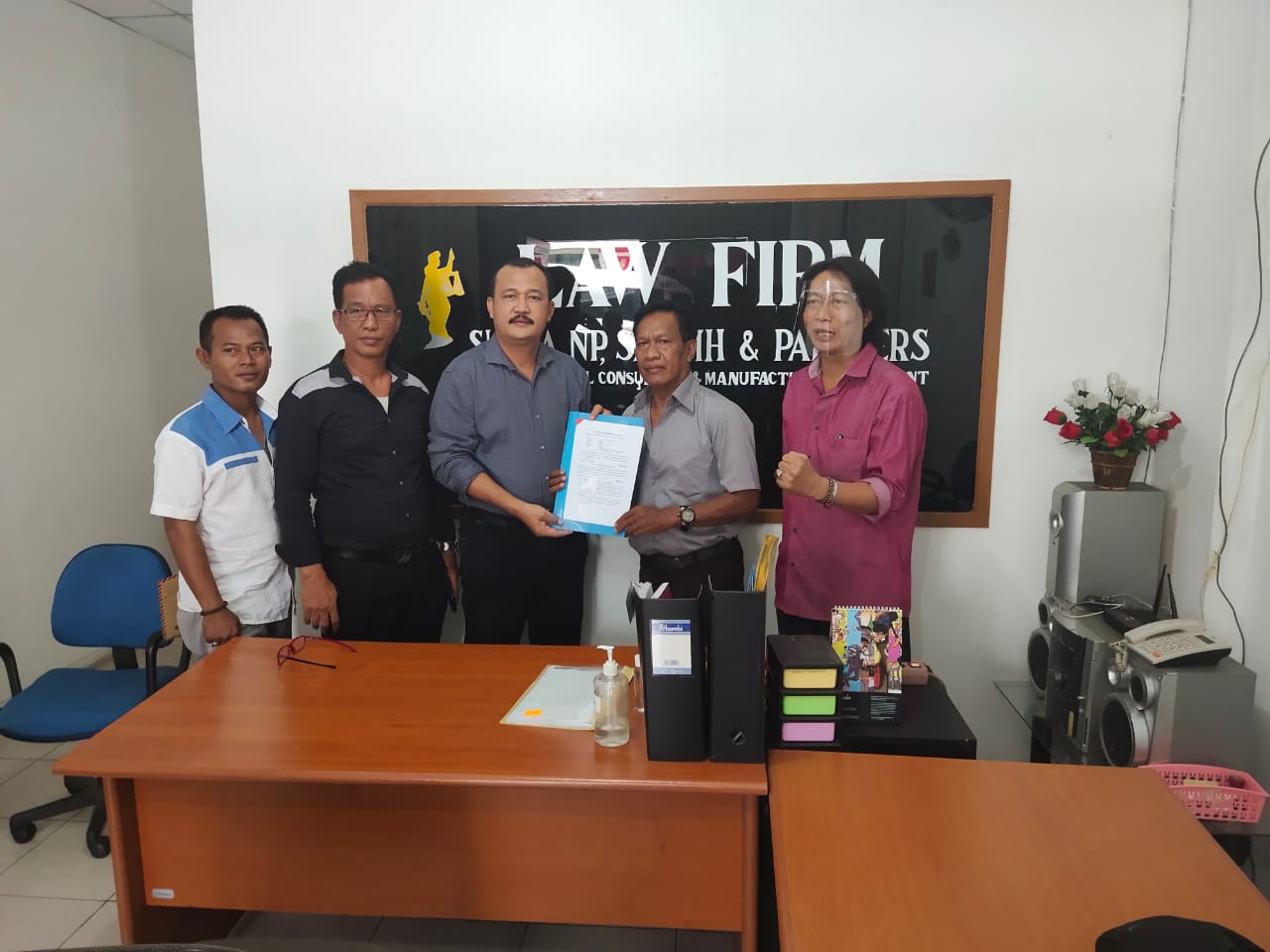 Pasca Klaim Dinas Pertanian Atas Lahan di Desa Sukamanah, Kuasa Hukum Layangkan Surat Somasi ke Bupati