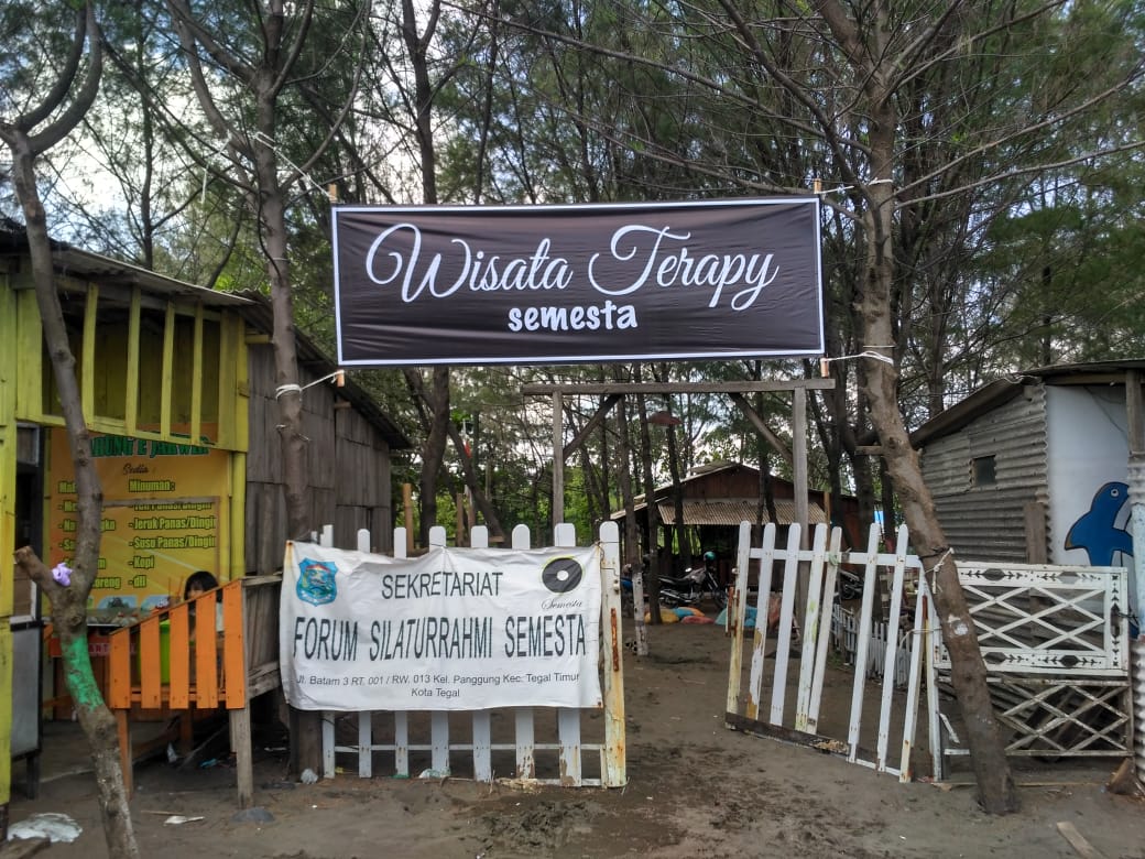 Dibuka Wisata Terapi Semesta Berendam Air Laut Secara Tradisional dan Supranatural