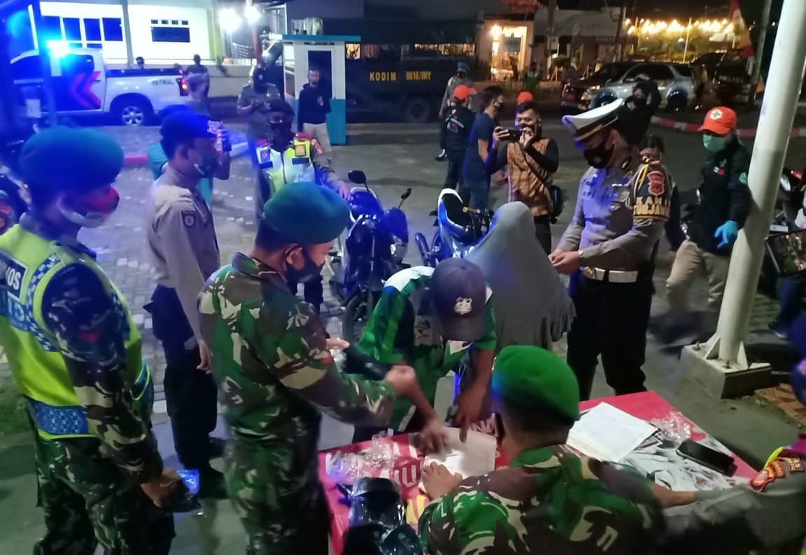 Cegah Corona, TNI Polri, Gencar Tegakan Disiplin Protokol Kesehatan