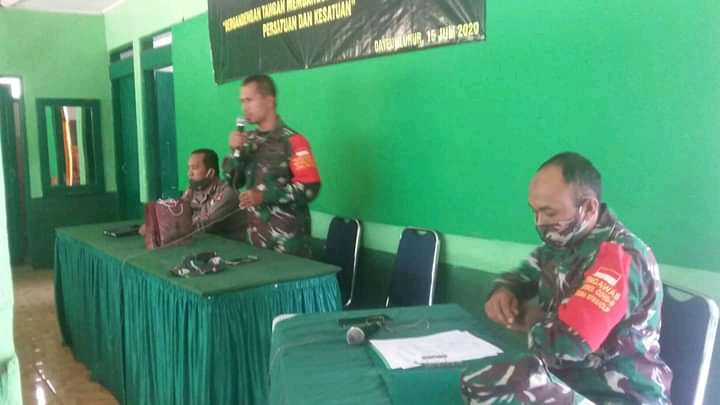 Untuk Memperkokoh Persatuan dan Kesatuan Koramil 17/ Dayeuhluhur Kodim 0703/Cilacap Gelar Komsos