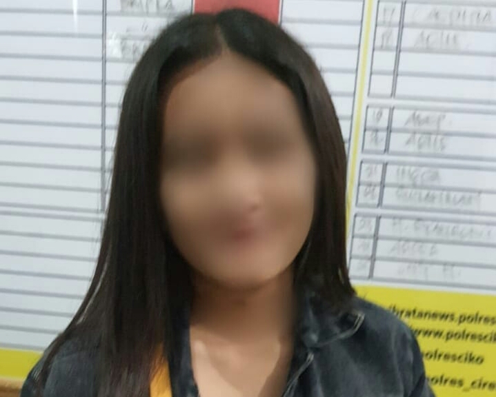 Sat Reskrim Polres Cirebon Kota, Dalami Penyerahan Seorang Perempuan yang Diamankan Warga