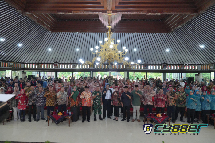Kunjungi Klaten, Ini Pesan Wakil MPR RI Jelang Pilkada 2024