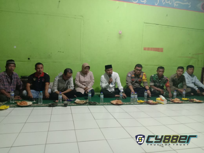 Sinergi TNI-Polri, Polsek Cijeruk Sambangi Warga Ciburayut dan Sampaikan Pesan Kamtibmas Serta Edukasi TPPO