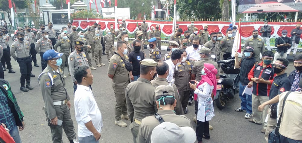 Unjuk Rasa Damai Sejumlah Wartawan di Bogor Berujung Bentrok